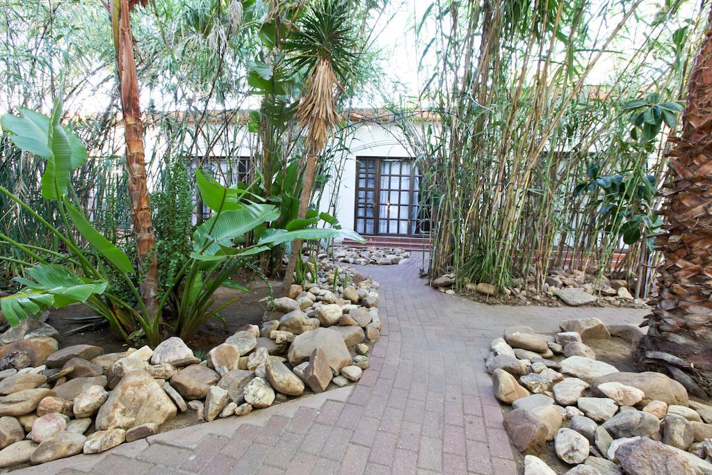 Roof Of Africa Hotel Windhoek Exterior foto