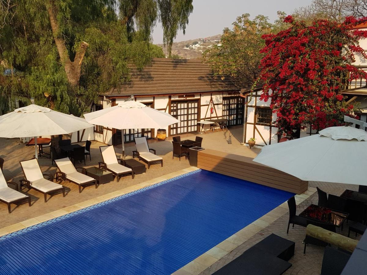 Roof Of Africa Hotel Windhoek Exterior foto